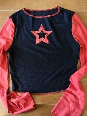 Grunge Colorblock Long Sleeve Star Cropped Top Size Small